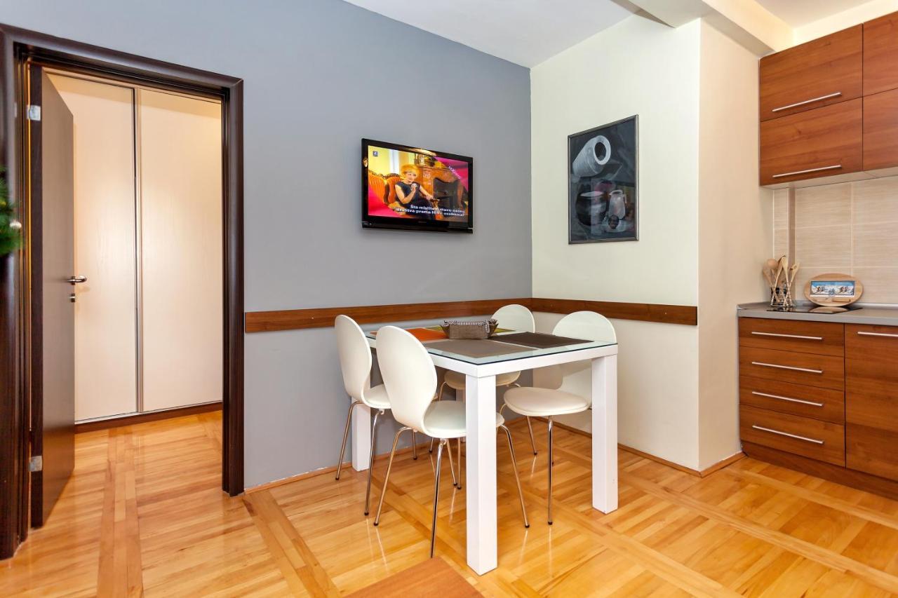 Apartamento Hostgost At Kraljevi Cardaci Kopaonik Exterior foto